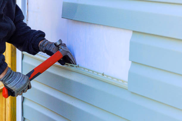 Reliable Emergency Siding Repair contractor in Wheeling, WV by Squared Siding